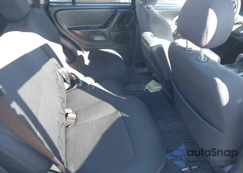 2004 Jeep Grand Cherokee Laredo z USA, uszkodzony, nr VIN 1J4GW48S74C385078